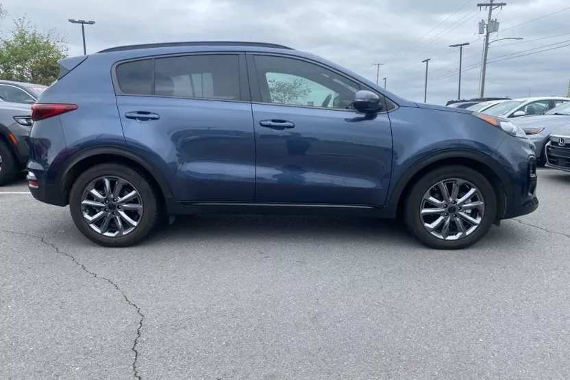 2021 Kia Sportage S photo 1