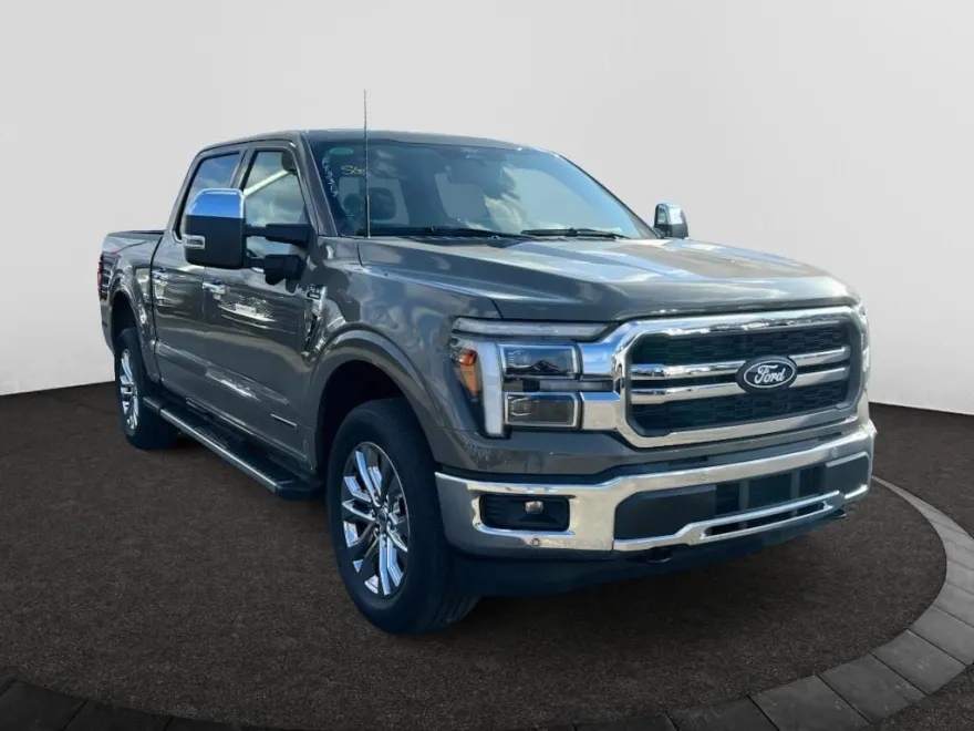 2025 Ford F-150 Lariat photo 1