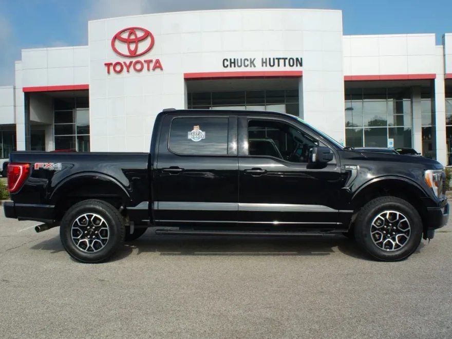 2023 Ford F-150 XLT photo 1