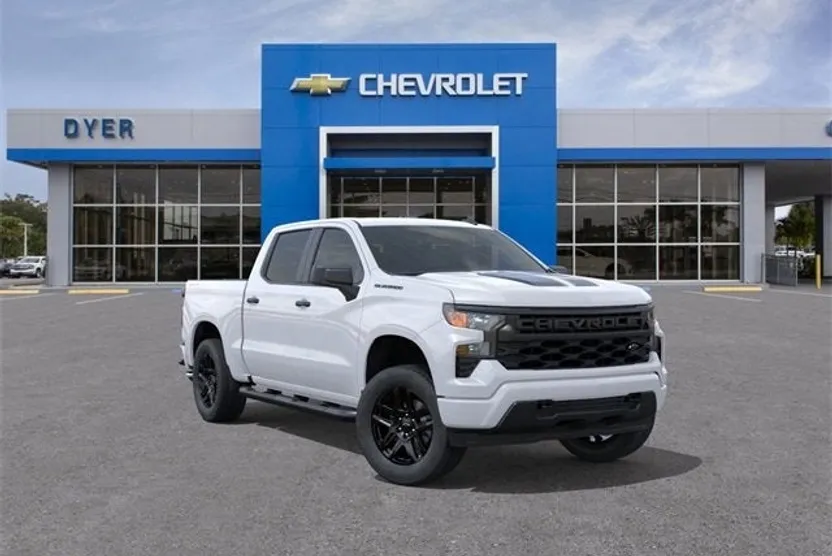 2026 Chevrolet Silverado 1500 Custom photo 1