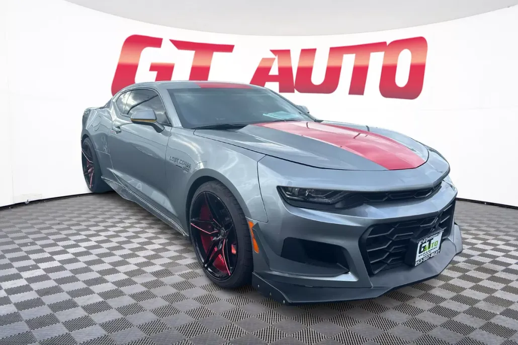 2023 Chevrolet Camaro 1LS 1LT photo 1