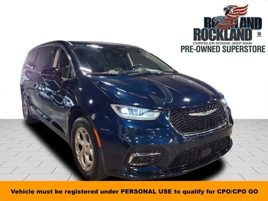 2024 Chrysler Pacifica Limited photo 1