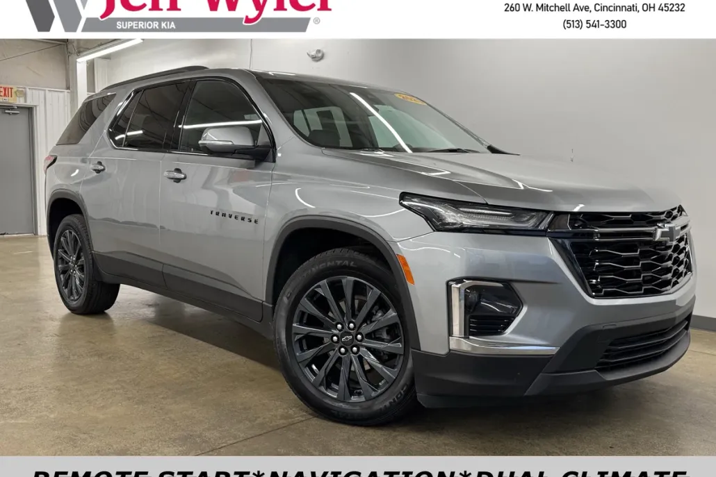 2023 Chevrolet Traverse RS photo 1