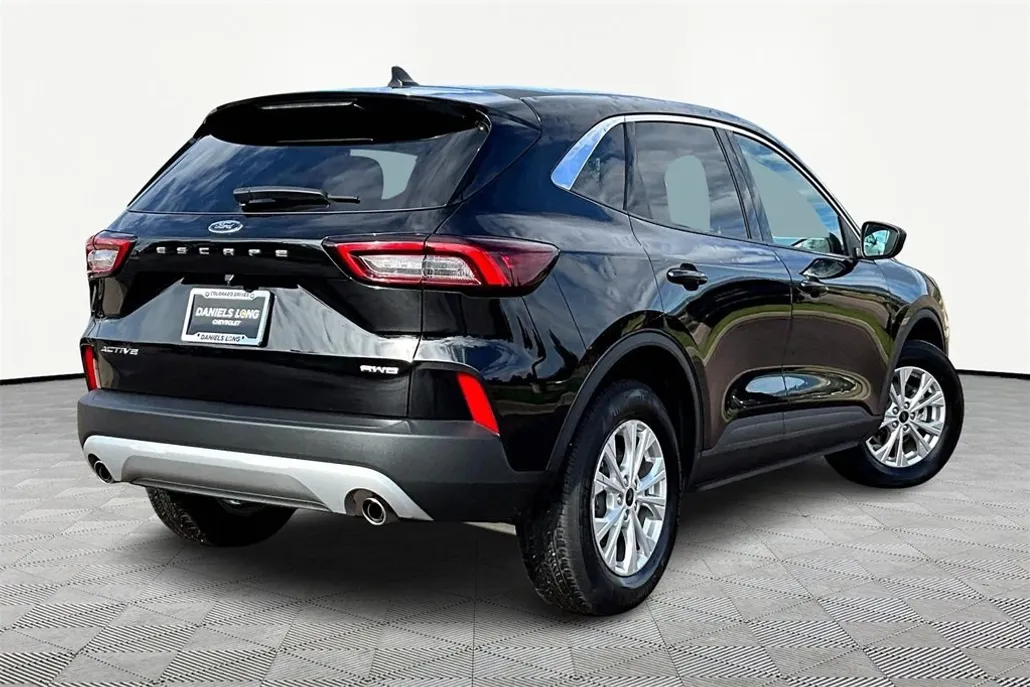 2024 Ford Escape Active photo 1