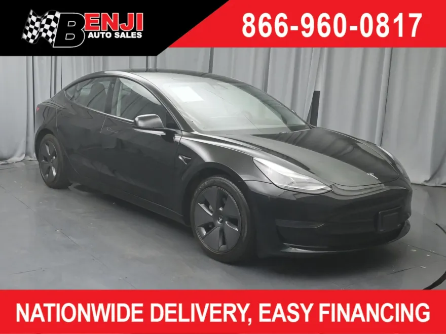 2021 Tesla Model 3 Standard Range Plus photo 1