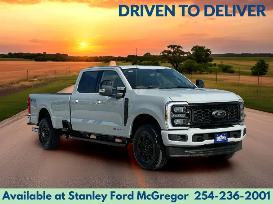 2025 Ford F-350 Lariat photo 1