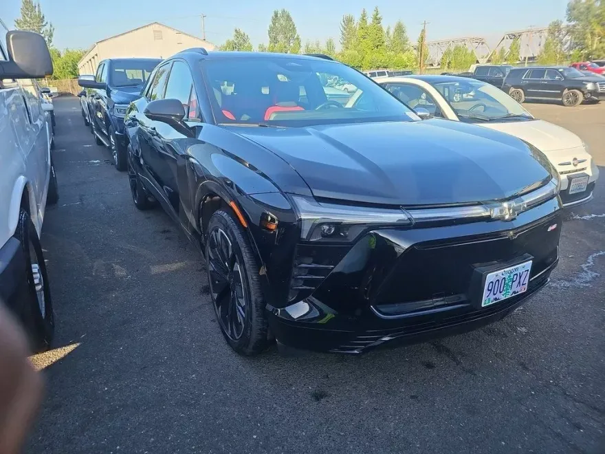 2024 Chevrolet Blazer EV RS photo 1