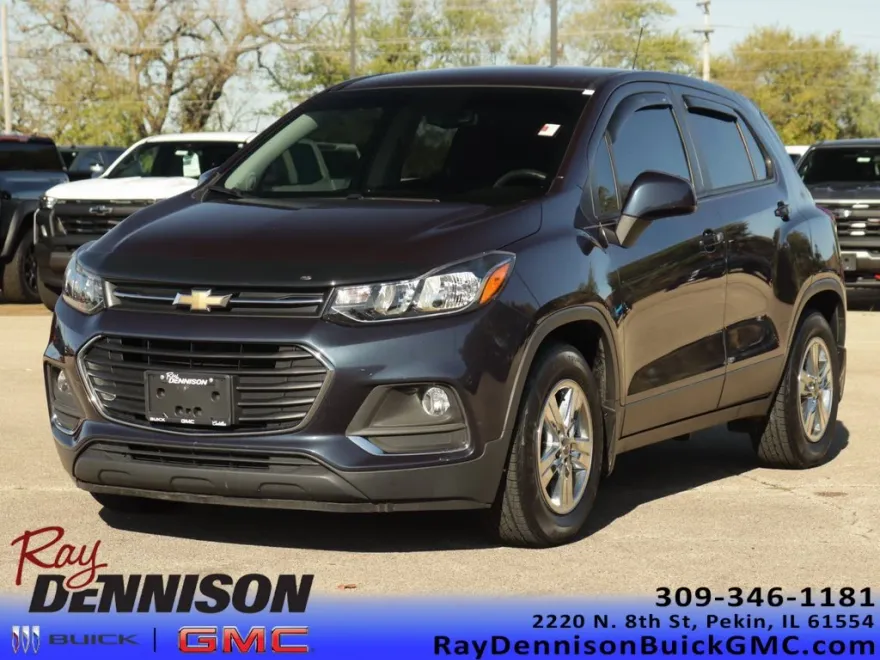 2019 Chevrolet Trax LS photo 1