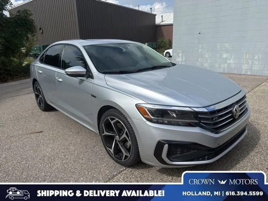 2020 Volkswagen Passat 2.0T R-Line photo 1