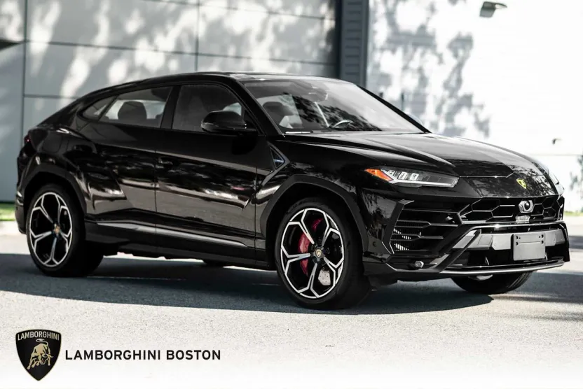 2020 Lamborghini Urus photo 1