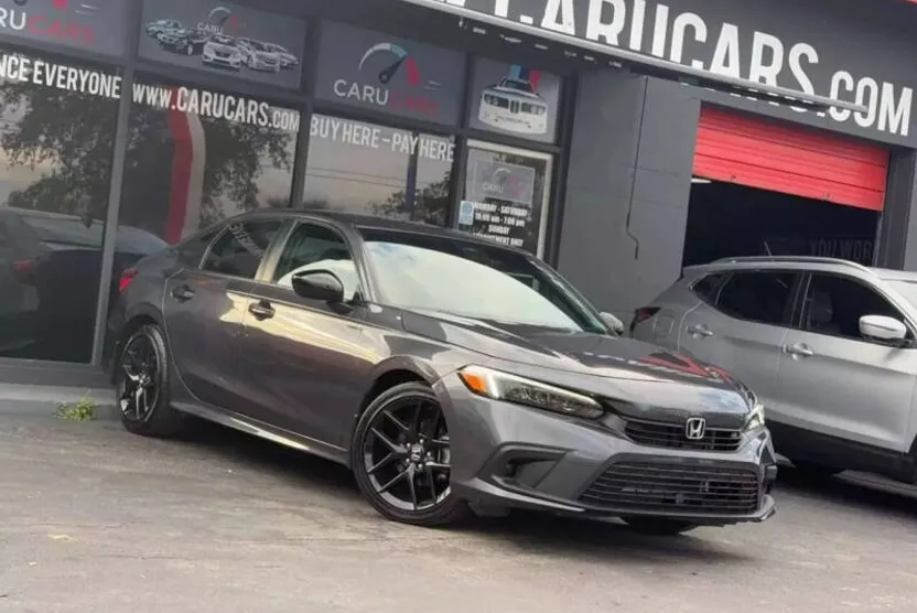 2023 Honda Civic Sport photo 1