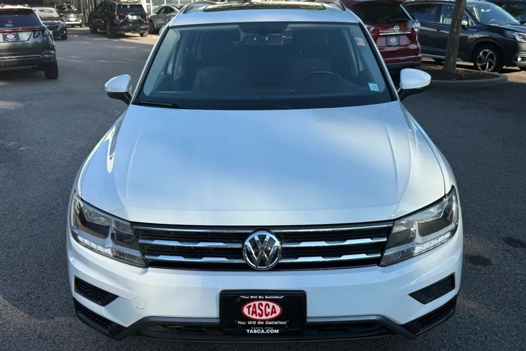 2019 Volkswagen Tiguan SE photo 1