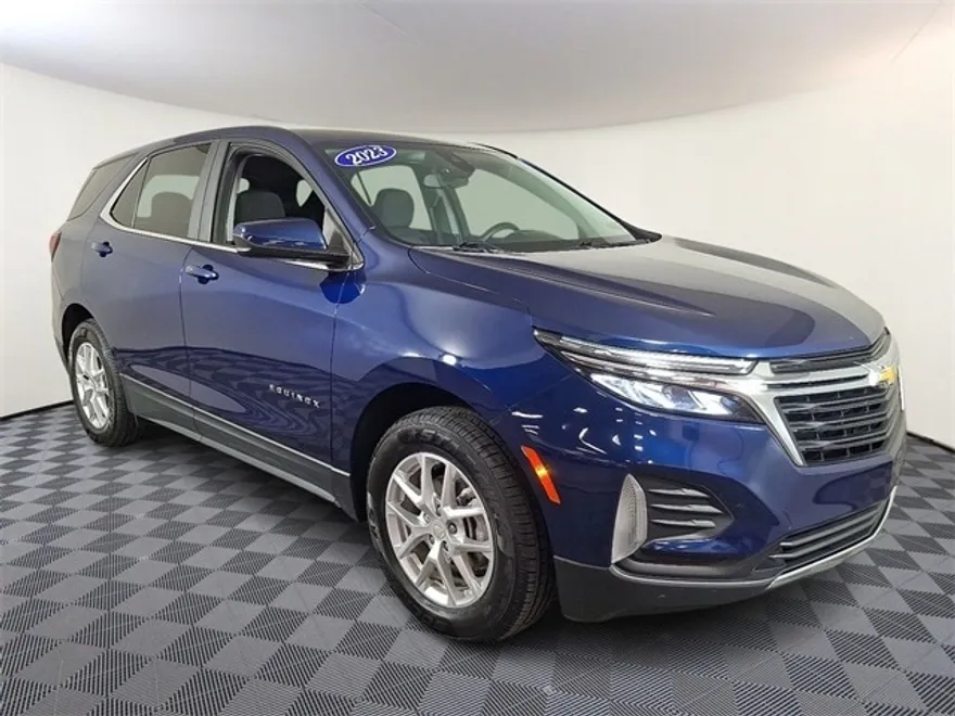 2023 Chevrolet Equinox photo 1