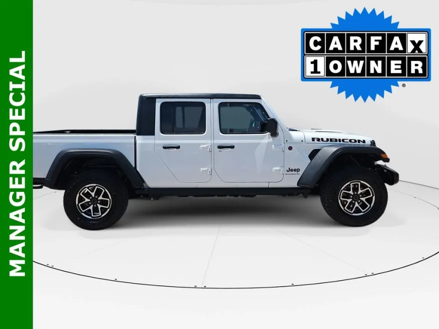 2024 Jeep Gladiator Rubicon photo 1