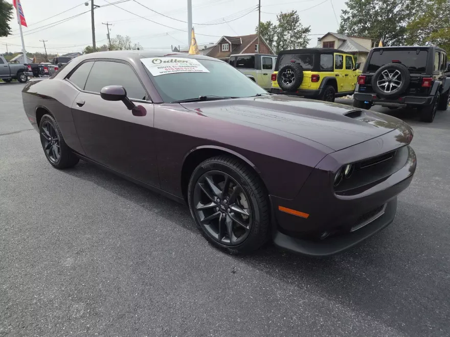 2022 Dodge Challenger GT AWD photo 1