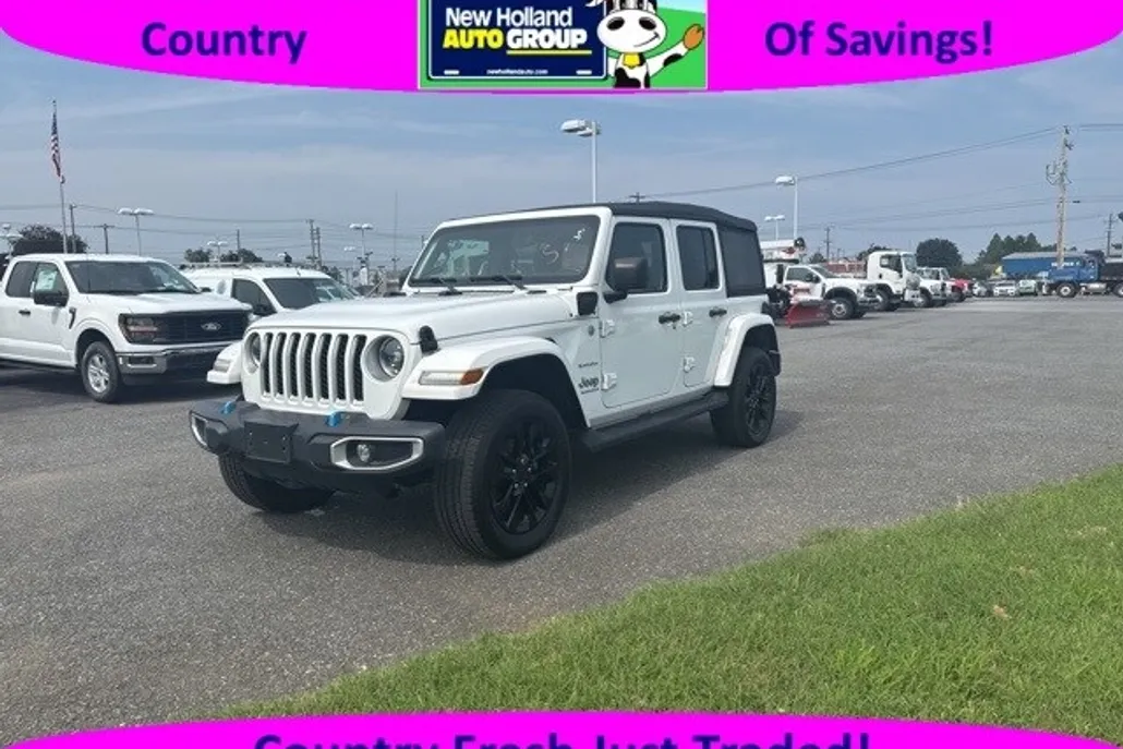 2023 Jeep Wrangler Sahara 4xe photo 1
