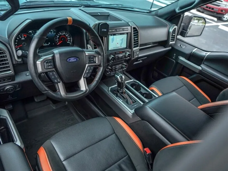 2018 Ford F-150 Raptor photo 1