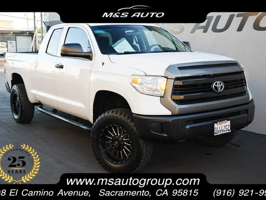 2017 Toyota Tundra SR photo 1