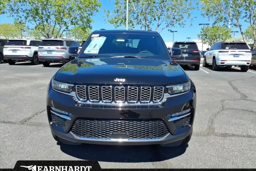 2025 Jeep Grand Cherokee Limited photo 1