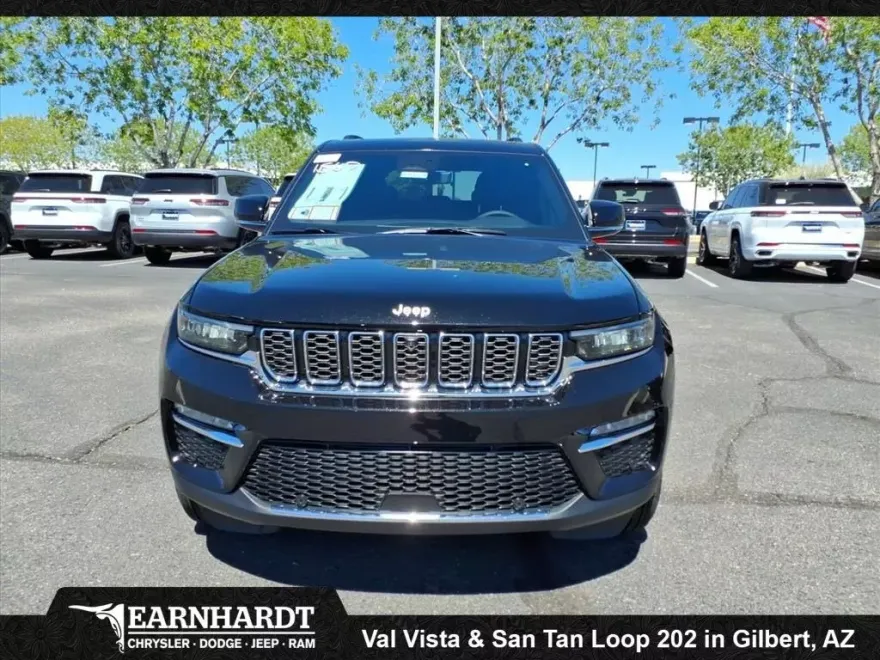 2025 Jeep Grand Cherokee Limited photo 1