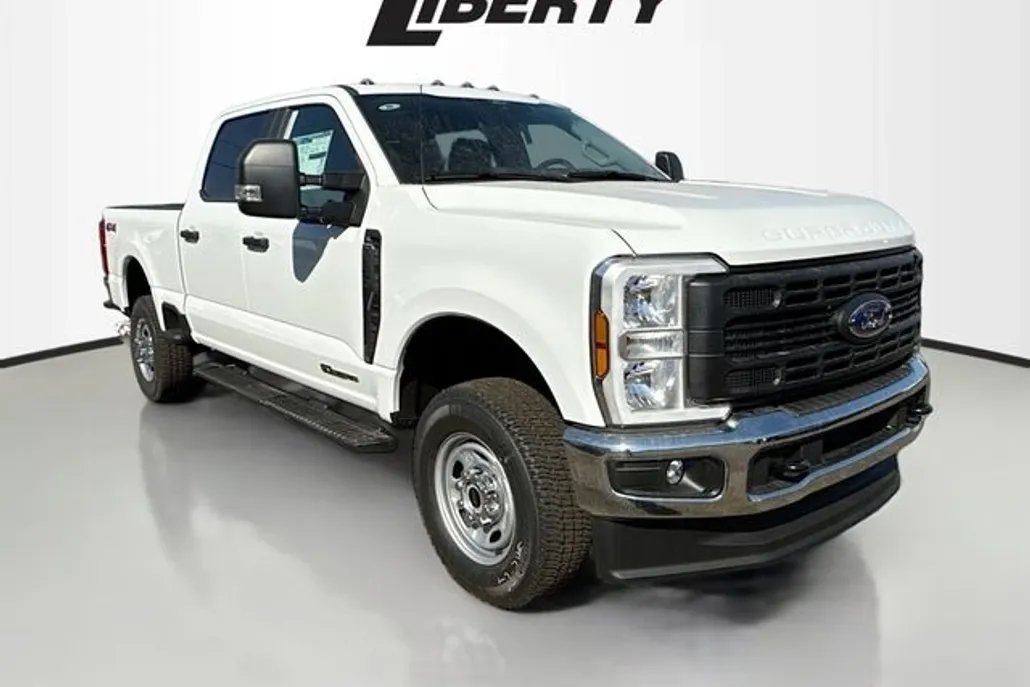 2025 Ford F-350 XL photo 1
