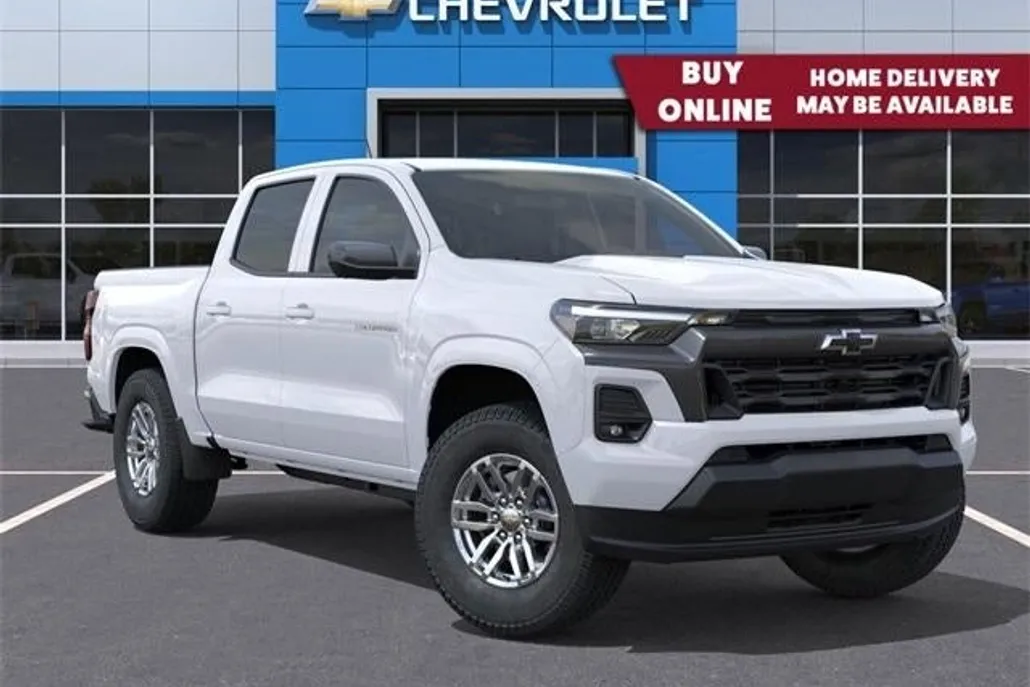 2026 Chevrolet Colorado LT photo 1