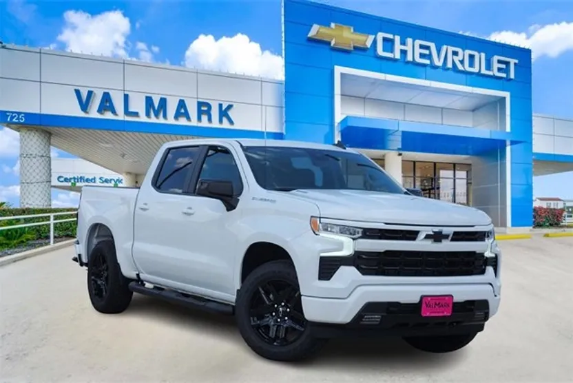 2026 Chevrolet Silverado RST photo 1