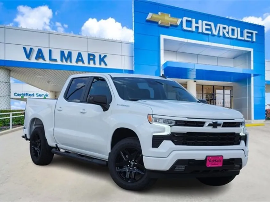 2026 Chevrolet Silverado RST photo 1