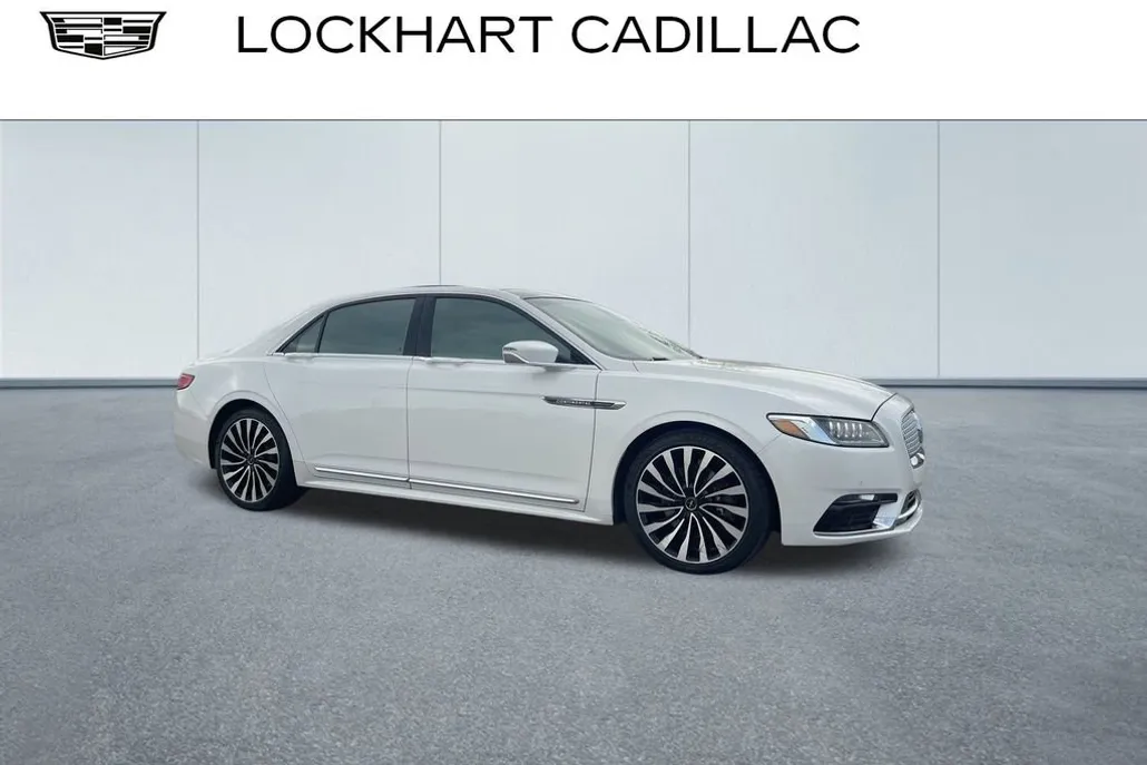 2017 Lincoln Continental Black Label photo 1