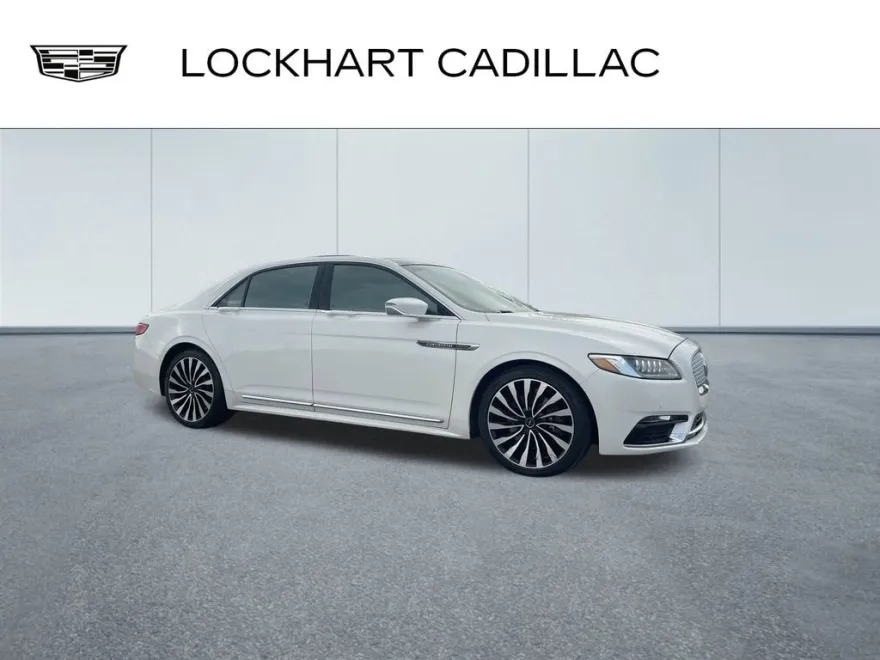 2017 Lincoln Continental Black Label photo 1