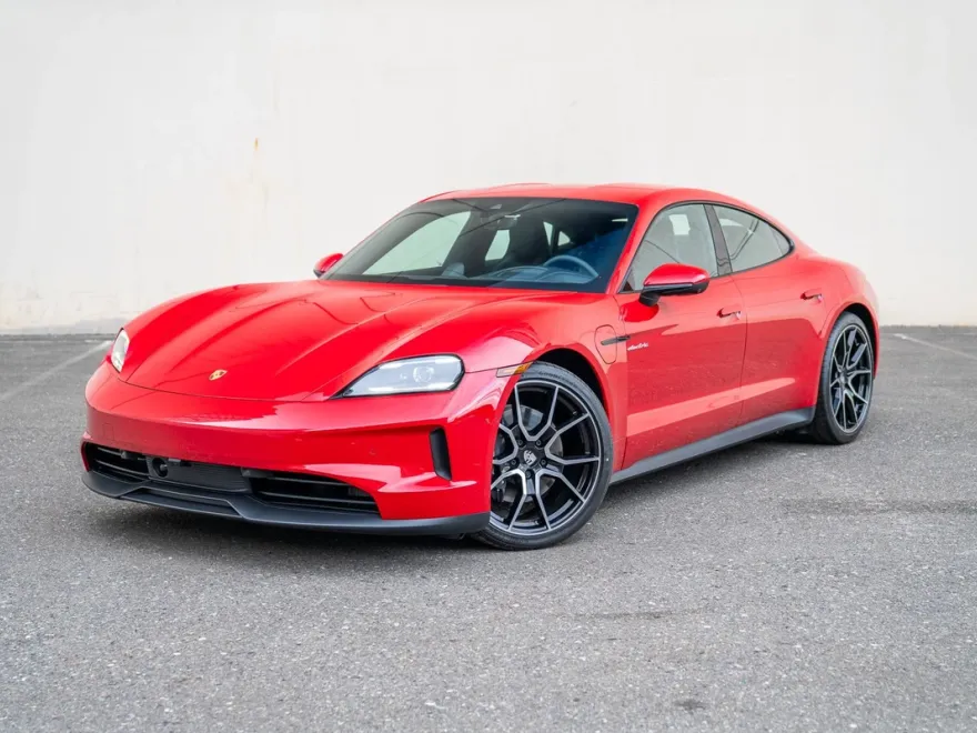 2025 Porsche Taycan 4 photo 1