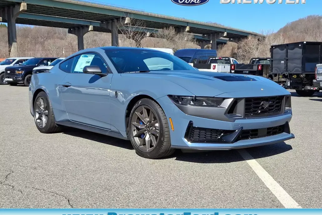 2025 Ford Mustang Dark Horse Premium photo 1
