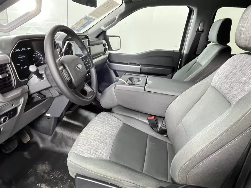 2023 Ford F-150 XLT photo 1