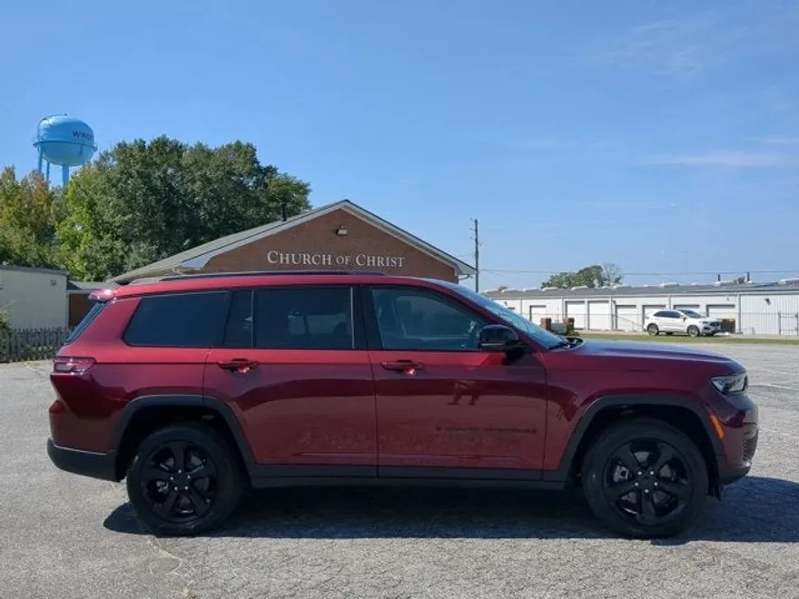 2024 Jeep Grand Cherokee Altitude X photo 1