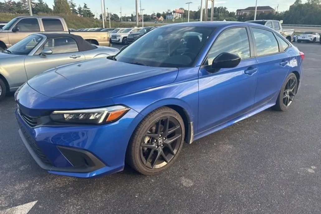 2024 Honda Civic Sport photo 1