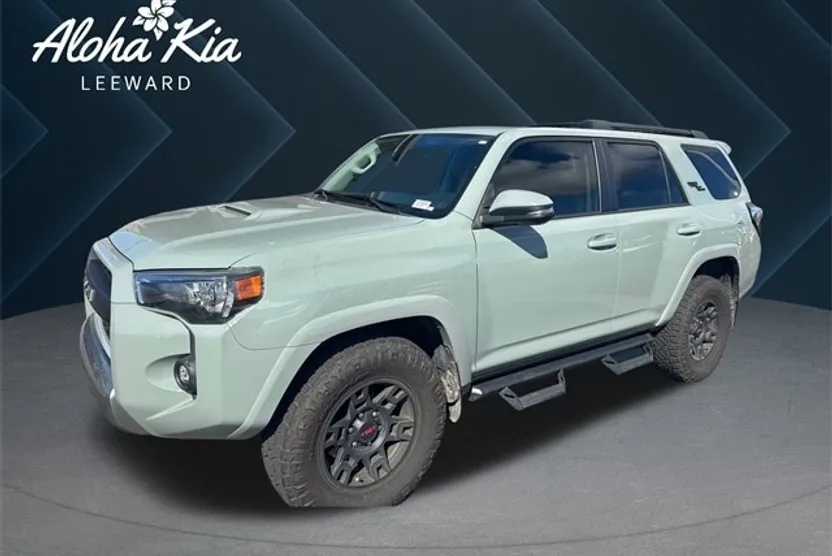 2022 Toyota 4Runner TRD Premium photo 1