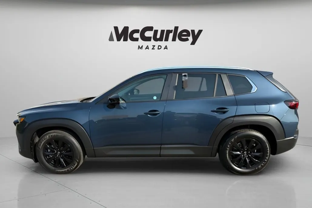 2023 Mazda CX-50 2.5 Preferred Plus photo 1
