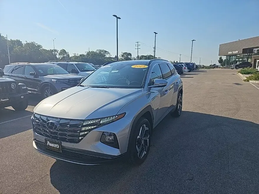 2023 Hyundai Tucson Limited photo 1