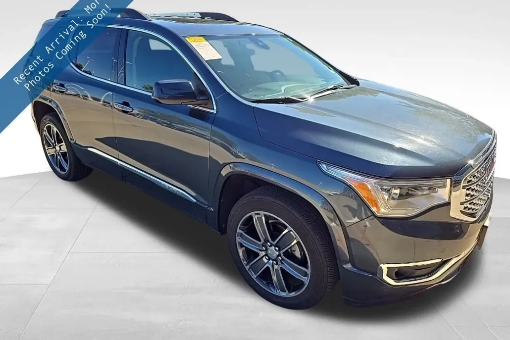 2019 Gmc Acadia Denali photo 1