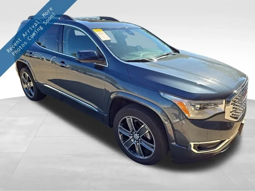 2019 Gmc Acadia Denali photo 1