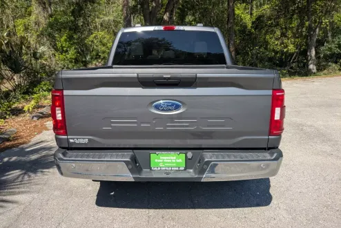 2023 Ford F-150 XLT photo 3