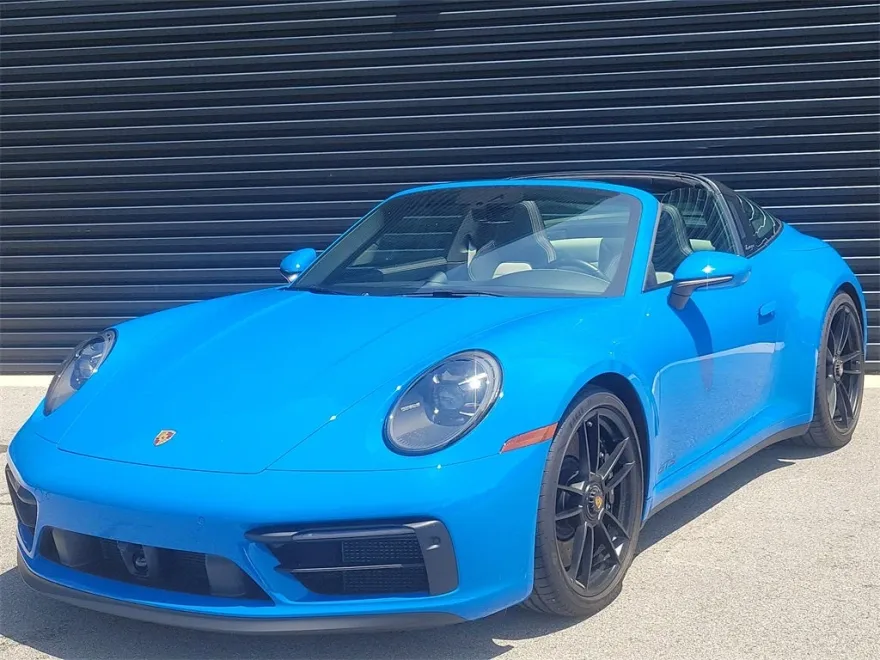 2023 Porsche 911 Targa 4 GTS photo 1