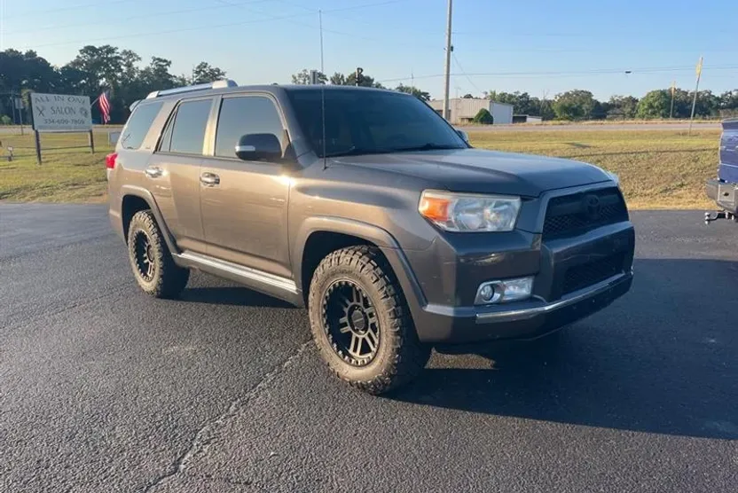 2012 Toyota 4Runner SR5 2WD photo 1