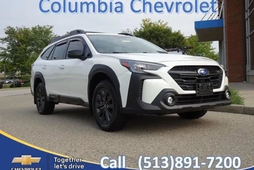 2023 Subaru Outback Onyx Edition photo 1