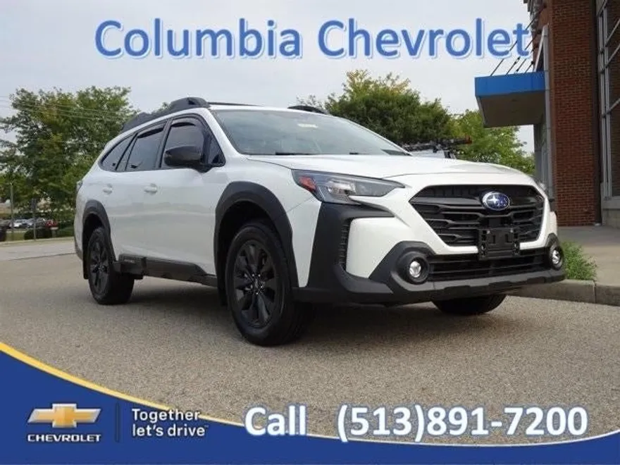 2023 Subaru Outback Onyx Edition photo 1