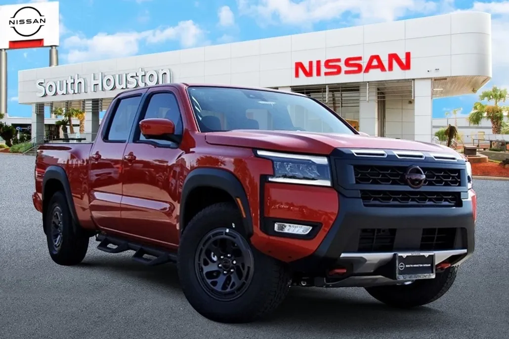 2026 Nissan Frontier PRO-4X photo 1