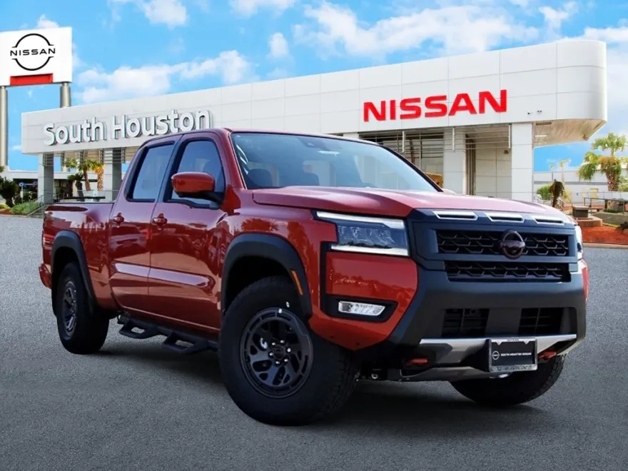 2026 Nissan Frontier PRO-4X photo 1