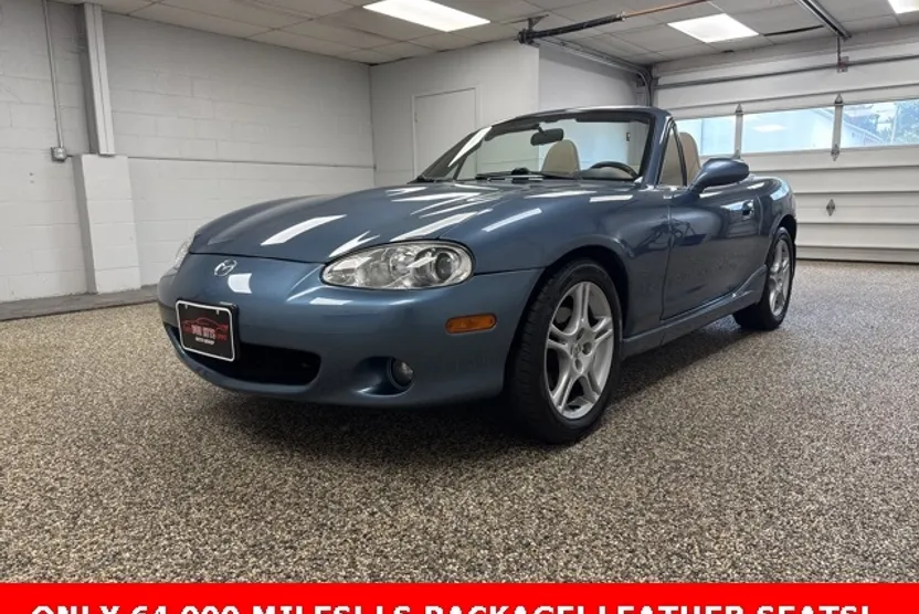 2005 Mazda MX-5 Miata Miata LS photo 1