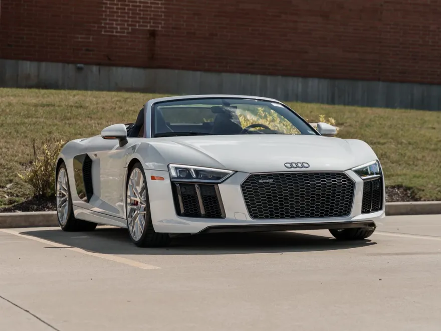 2017 Audi R8 Spyder V10 photo 1