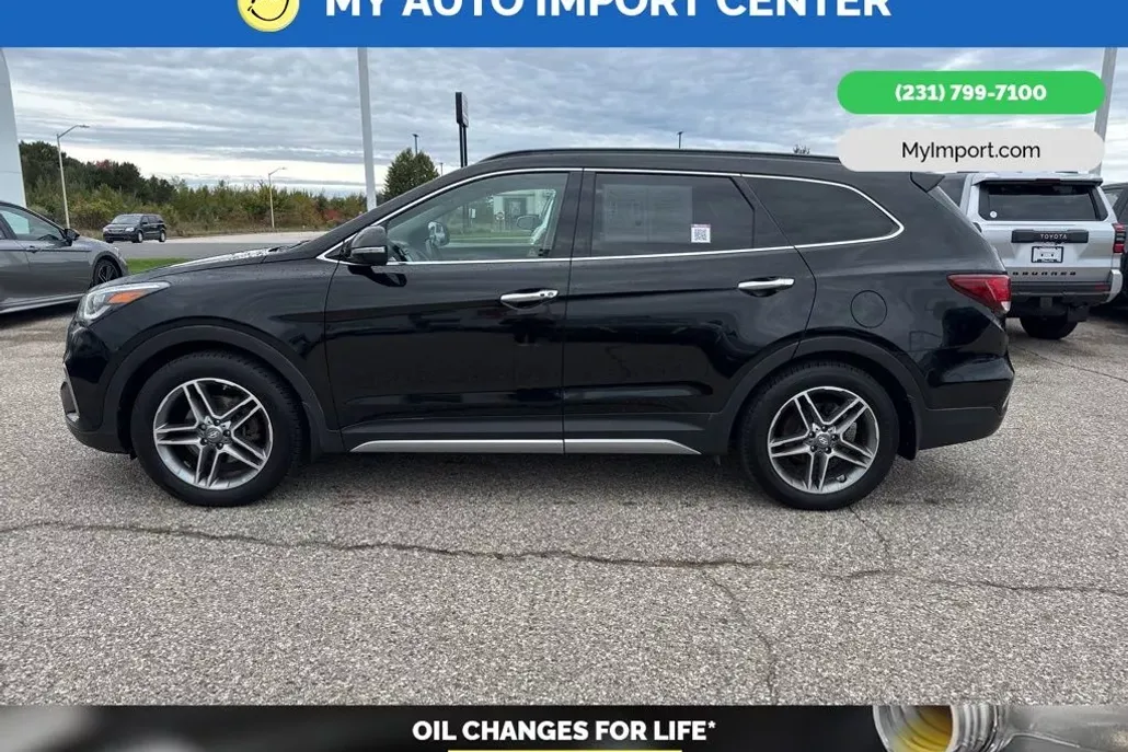 2017 Hyundai Santa Fe Limited Ultimate photo 1